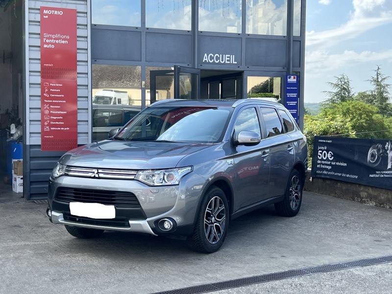 MITSUBISHI OUTLANDER - ref: J1306253